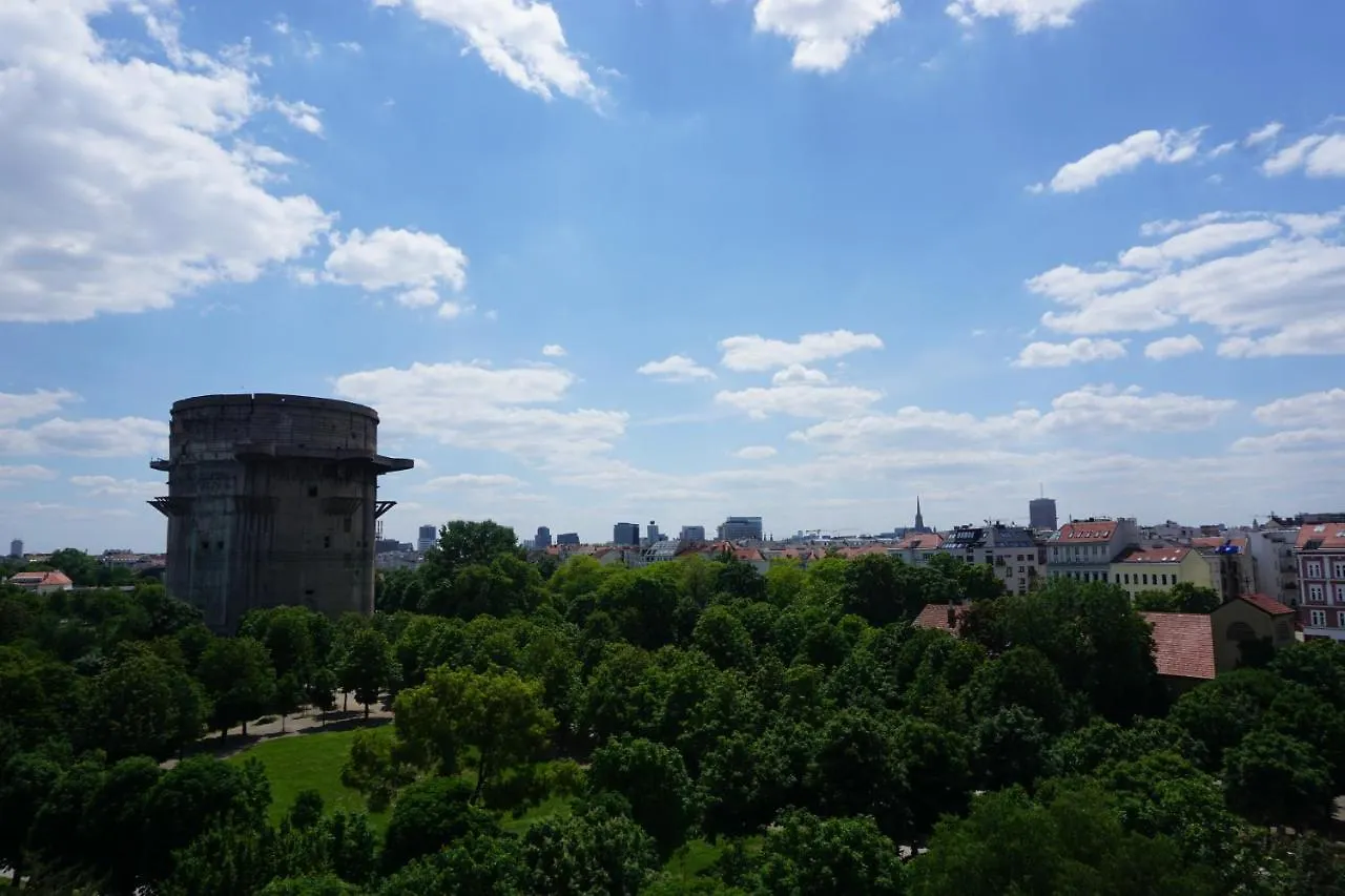 Augartenblick Penthouse 15 Vienna Austria